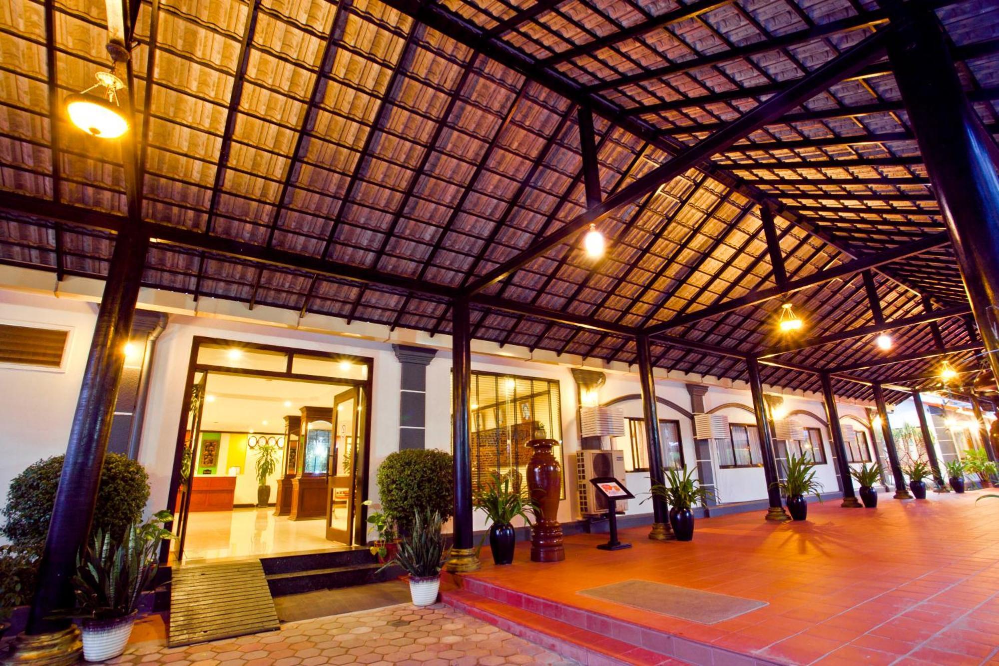 Lucky Angkor Hotel & Spa Siem Reap Exterior photo